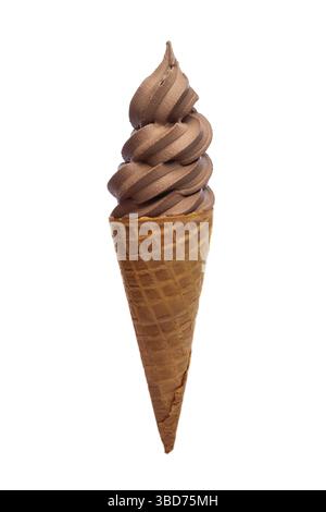 Schokoladen-Eis in einer Waffel Tasse isoliert auf weißem Hintergrund Stockfoto