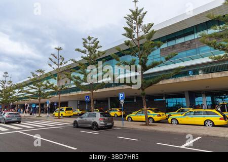 Santa Cruz, Porugal - 8. Juni 2024: Terminal am Cristiano Ronaldo International Airport, Madeira Island, Portugal Stockfoto