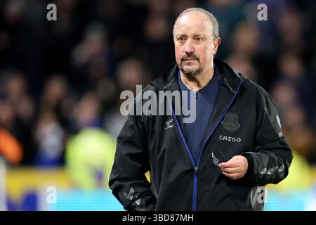 Aktenfoto vom 01/22 von Rafael Benitez. Unstimmigkeiten mit den Eigentümern und mangelnde Ergebnisse führten dazu, dass der Spanier 2010 Anfield verließ. Nach sechs Monaten bei Inter Mailand entlassen, tauchte er wieder als zutiefst unbeliebter Chelsea Interim Manager auf, gewann aber die Europa League. Gewann die Coppa Italia mit Napoli vor Ausflügen bei Real Madrid, Newcastle, Dalian Professional, Everton und Celta Vigo. Ausgabedatum: Freitag, 23. Mai 2025. Stockfoto