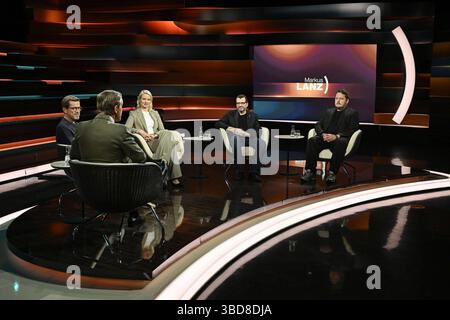 Talkrunde bei Markus Lanz , ZDF 05/25 her Karl-Theodor zu Guttenberg, Markus Lanz, Sonja Alvarez, Jochem Marotzke und Florian Flade v.li. Am 22. Mai 2025 in Markus Lanz , ZDF Aufzeichnung vom 21. Mai TV Fernsehen Talkshow Talkshow Deutschland deutsch deutscher deutscher Mann Männer Frau Ex ehemaliger Politiker CSU Minister Unternehmer Unternehmensberater Journalistin Politologin Autorin Redakteurin Wirtschaftswoche Politologin Politikwissenschaftlerin Ãlvarez Meteorologe Klimaforscher Meereskundler Wissenschaftler Italien italienisch italienisch-deutscher Moderator Fotog Stockfoto