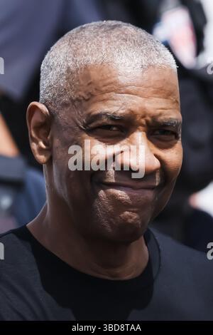 Cannes, Frankreich. Mai 2025. Denzel Washington erreicht am 19. Mai 2025 den Fotoruf der höchsten 2 niedrigsten während des 78. Festivals de Cannes in Cannes (Frankreich) (Foto: Alessandro Bremec/NurPhoto). Quelle: NurPhoto SRL/Alamy Live News Stockfoto