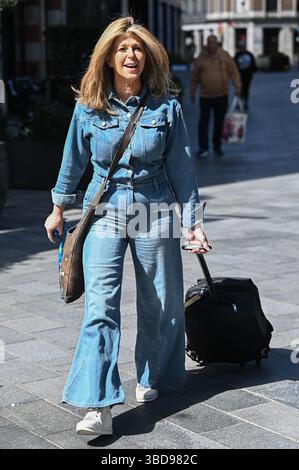 Kate Garraway kam in den Global Studios an, Smooth Radio. London UK 23 May 2025 Credit: Robin Pope/Alamy Live News Stockfoto