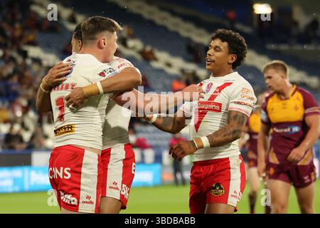 Huddersfield, Großbritannien. Mai 2025. John Smith's Stadium, Huddersfield, West Yorkshire, 23. Mai 2025. Betfred Super League Huddersfield Giants gegen St Helens Jack Welsby von St Helens feiert seinen zweiten Versuch des Spiels gegen Huddersfield Giants Credit: Touchlinepics/Alamy Live News Stockfoto