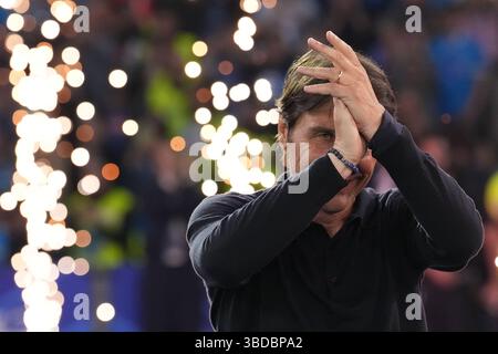 Neapel, Italien. Mai 2025. Während des Serie A EniLive Fußballspiels zwischen Napoli und Cagliari im Naples Diego Armando Maradona Stadion, Italien - Freitag, 23. Mai 2025 - Sport Soccer (Foto: Alfredo Falcone/LaPresse) Credit: LaPresse/Alamy Live News Stockfoto