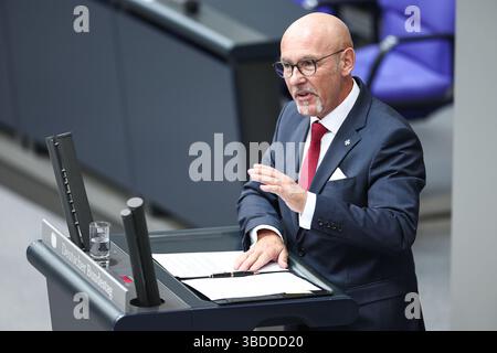 Berlin, Deutschland. Mai 2025. Kurt Kleinschmidt (AfD) spricht während der 8. Bundestagssitzung. Quelle: Hannes P Albert/dpa/Alamy Live News Stockfoto