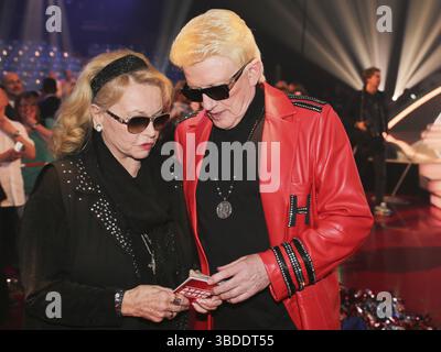 Heino und seine Frau Hannelore ARD TV Show das große Schlagerfest? Florian Silbereisen 19.4.16 Halle/S Stockfoto