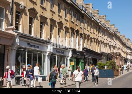 England, Somerset, Bath, Milson Street, Straßenszene Stockfoto