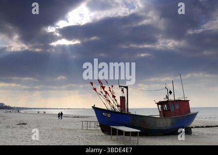 Fischerboot in der Nähe des Badeortes Misdroy Stockfoto