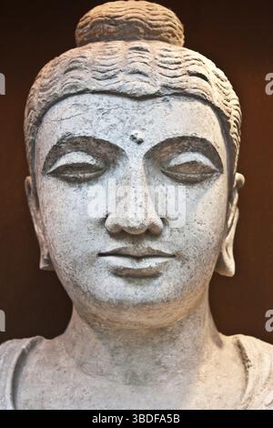 Detail einer stehenden Bodhisattva, 2. Jahrhundert n. Chr., komponiert zur Verwendung als Ikone Stockfoto