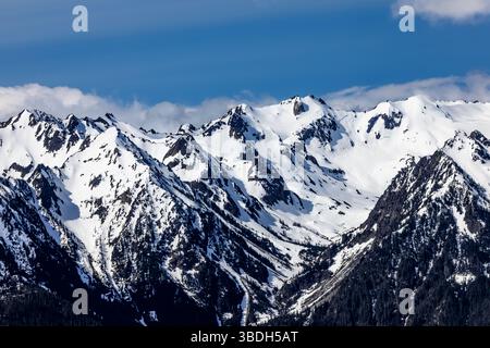 Die zerklüfteten Olympic Mountains aus der Hurricane Ridge, Olympic National Park, Washington State, USA Stockfoto
