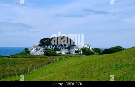 Chapel Point - östlicher Aspekt - vom South-West Coast Path in der Nähe von Portmellon, Cornwall, England. Stockfoto