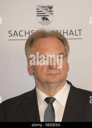 Ministerpräsident von Sachsen-Anhalt reiner Haseloff (CDU) beim Empfang der Teilnehmer an den Olympischen Winterspielen und Paralympischen Spielen 2018 in Magdeburg Stockfoto