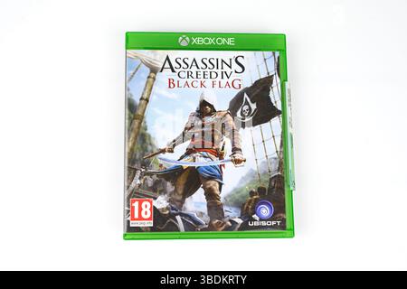 Assassin's Creed IV Black Flag Videospiel auf Xbox One – Wales, Großbritannien – 17. Mai 2025 Stockfoto