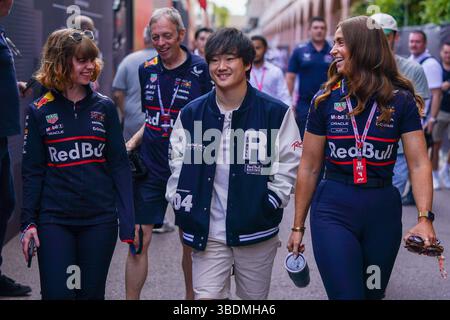 Monte Carlo, Monaco. Mai 2025. Yuki Tsunodadur der Formel 1 TAG Heuer Grand Prix de, Monaco. , . FIA Formel-1-Weltmeisterschaft, 23-25. Mai 2025 auf dem Circuit de Monaco in Monte-Carlo, Monaco. Quelle: Luca Rossini/E-Mage/Alamy Live News Stockfoto