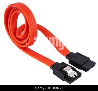 Kabel mit SATA-Anschluss zum Anschluss von Festplatten. Auf weißem Hintergrund. Stockfoto