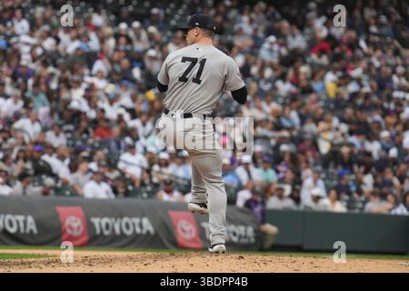 Mai 234 2025: Der New Yorker Pitcher Ian Hamilton (71) wirft während des Spiels mit den New York Yankees und den Colorado Rockies im Coors Field in Denver Co. David Seelig/Cal Sport Medi Stockfoto