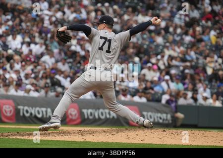 Mai 234 2025: Der New Yorker Pitcher Ian Hamilton (71) wirft während des Spiels mit den New York Yankees und den Colorado Rockies im Coors Field in Denver Co. David Seelig/Cal Sport Medi Stockfoto