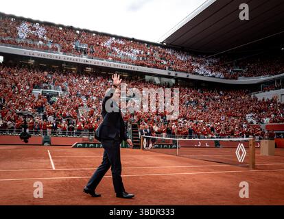 Paris, Frankreich. Mai 2025. Rafael Nadal (ESP) bei einer Zeremonie zu Ehren seiner Karriere während des Roland Garros 2025. Quelle: Corleve/Alamy Live News Stockfoto
