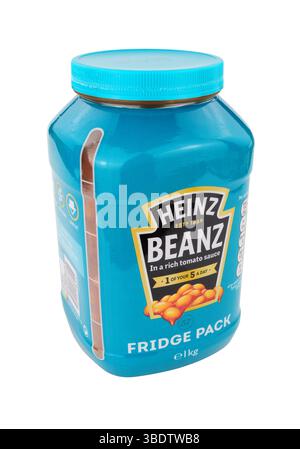 Heinz gebackene Bohnen und Tomatensauce in einem 1 kg schweren wiederverschließbaren Kühlschrank mit fünf empfohlenen Portionen Stockfoto