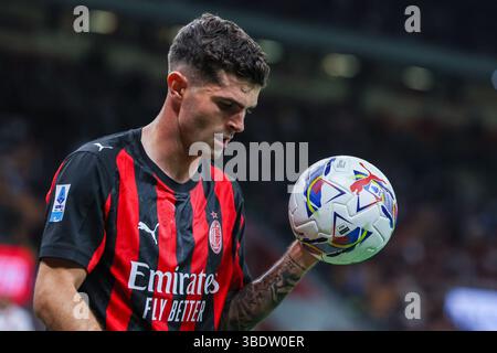 Mailand, Italien. Mai 2025. Christian Pulisic vom AC Milan wurde 2024/25 während des Fußballspiels der Serie A zwischen AC Milan und AC Monza im San Siro Stadion gesehen. Credit: SOPA Images Limited/Alamy Live News Stockfoto