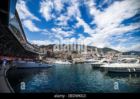 Circuit de Monaco, Monte-carlo, Monaco. 24.Mai 2025; Allgemeine Ansicht des Hafens von Monaco während des Formel-1-Grand Prix von Monaco Stockfoto
