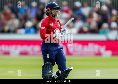 Sophia Dunkley of England Women sieht nach ihrer Entlassung während des 3. Vitality IT20 Series Match England Women vs West Indies Women at the Cloud County Ground, Chelmsford, Großbritannien, 26. Mai 2025 (Foto: Izzy Poles/News Images) Stockfoto