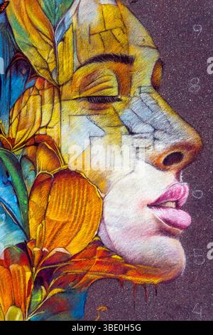 Santa Barbara, Kalifornien, USA. Mai 2025. Kreidekunst beim italienischen Street Painting Festival I Madonnari 2025, das jedes Memorial Day-Wochenende in der Old Mission Santa Barbara stattfindet. (Foto: © Brian Cahn/ZUMA Press Wire) NUR REDAKTIONELLE VERWENDUNG! Nicht für kommerzielle ZWECKE! Stockfoto