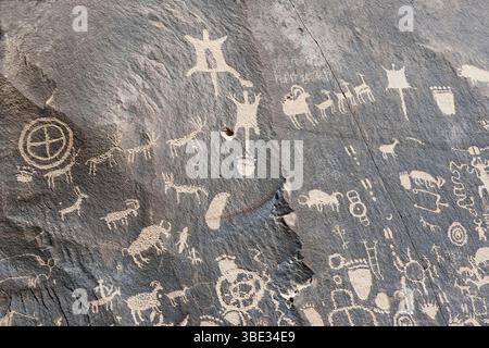 Usa, Utah, Indische Petroglyphen, Zeitung Rock State Park Stockfoto
