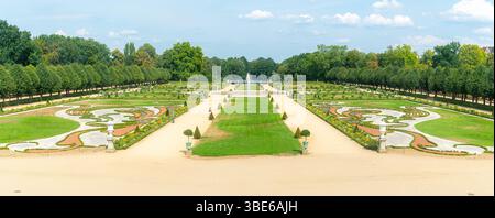Der Park des Schlosses Charlottenburg ist Berlins schönster Barockgarten Stockfoto