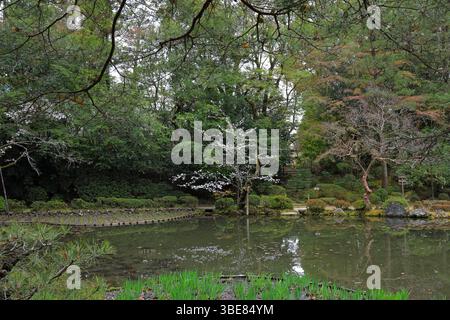 Heian-Schrein, Shinto-Schrein und Landschaftsgärten in Okazaki Nishitennocho, Sakyo Ward, Kyoto, Japan Stockfoto