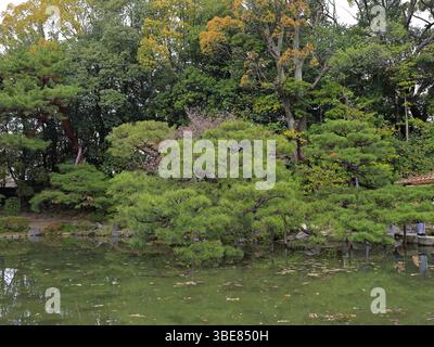 Heian-Schrein, Shinto-Schrein und Landschaftsgärten in Okazaki Nishitennocho, Sakyo Ward, Kyoto, Japan Stockfoto