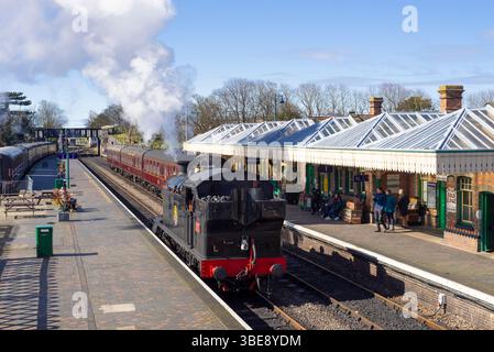 Sheringham Norfolk Sheringham Station Sheringham Dampfzug im Bahnhof der North Norfolk Railway Sheringham Norfolk England Großbritannien GB Europa Stockfoto