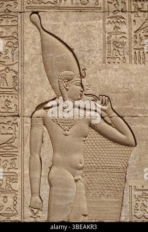 Relief am Dendera Tempel Stockfoto