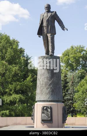 Moskau, Russland - 10. August 2015: Sergei Pawlowitsch Koroljow in der Allee der Kosmonauten in Moskau-Denkmal Stockfoto