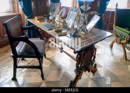 Beeindruckendes Inneres des Schlosses Hohenzollern. Hechingen, Deutschland Stockfoto