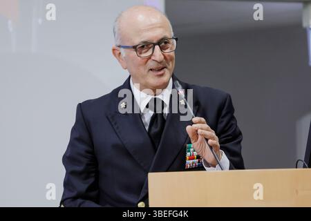 Roma, Italien. Mai 2025. l'Ammiraglio Nicola Carlone partecipa al rapporto annuale della Guardia Costiera per il 2024 Roma -Italia - Giovedì 29 Maggio 2025 - Politica - (Foto di Cecilia Fabiano/LaPresse) Admiral Nicola Carlone nimmt am Jahresbericht der Küstenwache Rom-Italien Teil - Donnerstag, 29. Mai 2025 - Politik - (Foto: Cecilia Fabiano/LaPresse) Credit: LaPresse/Alamy Live News Stockfoto