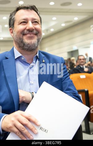 Rom, Italien. Mai 2025. Matteo Salvini, stellvertretender Premierminister und Minister für Infrastruktur und Verkehr bei einer feierlichen Veranstaltung der italienischen Küstenwache. Quelle: Rocco Pettini/Alamy Live News Stockfoto