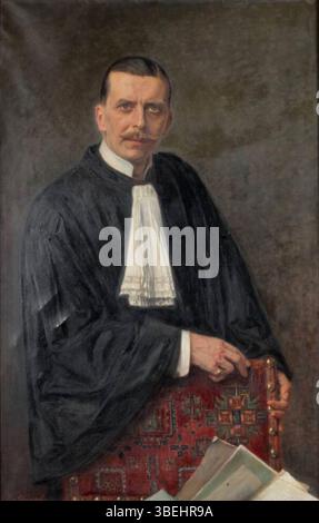 Dieses Ölgemälde von Jean Ubaghs aus dem Jahr 1913 zeigt Edmond Schoonbrodt, auch bekannt als Rodolphe de Warsage. Das 112,5 x 73 cm große Porträt zeigt die Merkmale des Motivs mit Präzision und fängt den formalen, würdevollen Stil der Porträtmalerei des frühen 20. Jahrhunderts ein. Es ist Teil der Sammlung des Musée de la Vie wallonne. Stockfoto