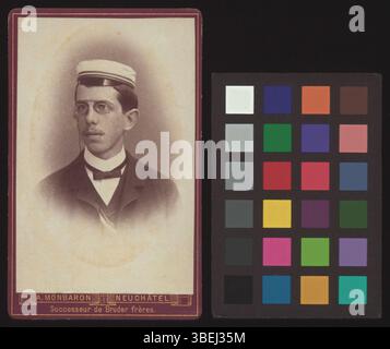 Diese Schwarzweiß-Fotografie aus dem späten 19. Jahrhundert zeigt ein Porträt von Carl Albrecht Bernoulli, einer bemerkenswerten Figur aus dieser Zeit. Das Bild wurde zwischen 1885 und 1895 aufgenommen und zeigt Bernoulli in formeller Kleidung. Stockfoto
