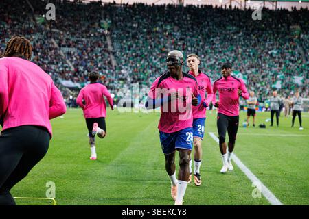 Moises Caicedo beim Endspiel der UEFA Conference League 2025 zwischen Real Betis Balompie und Chelsea FC (Maciej Rogowski) Stockfoto