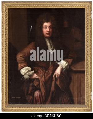 Dieses Porträt aus dem 17. Und 18. Jahrhundert, das Sir Godfrey Kneller zugeschrieben wird, zeigt Sir Thomas Tipping, 1. Baronet (1653–1718). Das dreiviertel lange Öl auf Leinwand zeigt Sir Thomas in einer rosafarbenen Jacke und einem Mantel. Die Aufschrift „S.r Thomas Tipping Bar.t / Wheatfield Co. Oxon“. Befindet sich unten links auf dem Gemälde. Stockfoto