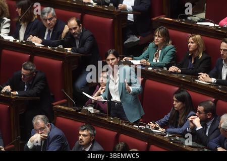 Rom, Italien. Mai 2025. Rom, Abgeordnetenkammer Abstimmungserklärungen und Schlussabstimmung über die Sicherheitsverordnung im Foto Elly Schlein Credit: Independent Photo Agency/Alamy Live News Stockfoto