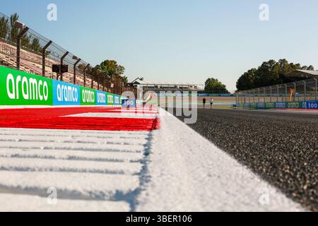 BARCELONA, SPANIEN - 29. Mai: Eine allgemeine Ansicht der Strecke während der Vorschauen vor dem Formel 1 Grand Prix von Spanien auf dem Circuit de Barcelona-Catalunya am 29. Mai 2025 in Barcelona, Spanien. (Foto: Qian Jun/Paddocker) Stockfoto