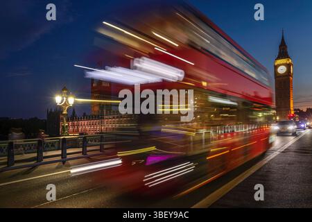 Houses of Parliament mit Big Ben und Westminster Bridge, London, England Stockfoto