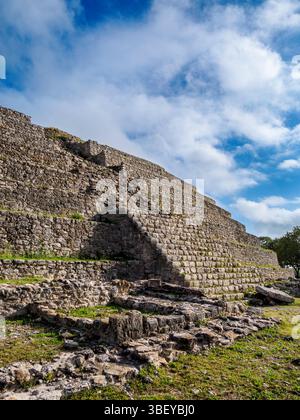 Kinich Kak Moo Mayan Pyramid, Izamal, Yucatan State, Mexiko Stockfoto