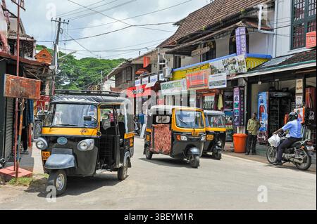 Auto-Rikscha in Princess Street, Fort Kochi, Kochi oder Cochin, Kerala, Südindien, Asien Stockfoto