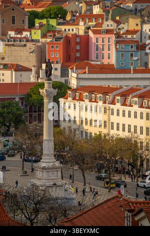 Blick auf die Stadt vom Archäologischen Museum Carmo während der goldenen Stunde, Lissabon, Portugal, Europa Stockfoto