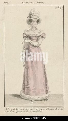 Paris, Mésangère, Pierre de la, Journal des Dames et des Modes, Costume Parisien, 25. März 1819, (1804): Robe de Satin, Paris, in der Mitte des Randes - graviert, Standfrau in einem Satinkleid mit Schwanendaunen garniert. Auf dem Kopf ein Satinhut mit einer Federn aus Maraboufedern. Weiteres Zubehör: Halskette, lange Handschuhe, Fächer, Schuhe. Der Druck ist Teil des Modemagazins Journal des Dames et des Modes, herausgegeben von Pierre de la Mésangère, 1797–1839., Modedrucke, Prints, Kostümdrucke und Modedrucke, Kostüm Parisien., Robe de Satin, Garnie de Duvet de Cygne. Chapeau de sati Stockfoto
