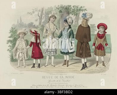 Paris, Godchaux & Cie, Auguste, Cheffer, E. Revue de la Mode, Gazette de la Famille, dimanche 11 juin 1882, 11e année, No. 545: Kostüme d 'Enfants, ' Paris, in der Mitte - graviert, Kind Kleing van Barbey. Sechs Kostüme für Mädchen, von links nach rechts (Nummern 1 bis 6): 1. Kostüm für ein fünfjähriges Kind aus cremefarbener Wolle. Rippenriemen. Strohhut mit weißen Federn verziert. 2. Kostüm für ein sechsjähriges Mädchen. Robe-redingote (Jacke) aus roter Sure. 3. "Toilette" für ein Mädchen aus zehn Jahren cremefarbener Batist, garniert mit blauer Lochstickerei. 4. Kostüm für ein Mädchen von 8-9 Jahren Stockfoto