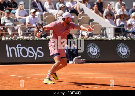 Paris, Frankreich. 30. Mai 2025. PARIS, FRANKREICH - MAI 30: Quentin Halys von Frankreich bei den French Open in Roland Garros am 30. Mai 2025 in Paris. (Foto von Marleen Fouchier/Orange Pictures) Credit: Orange Pics BV/Alamy Live News Stockfoto